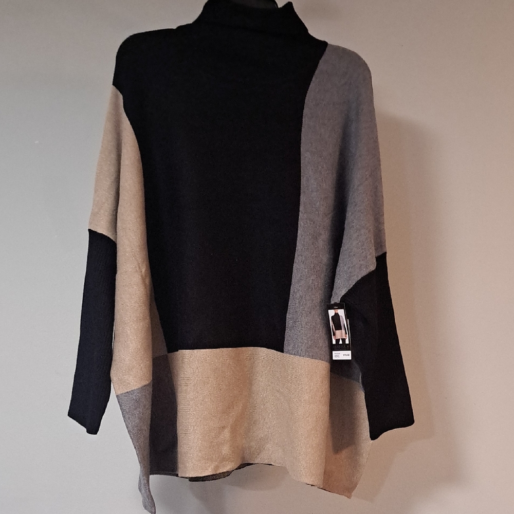 Joseph A. Black and Gray Color Block Turtleneck Sweater